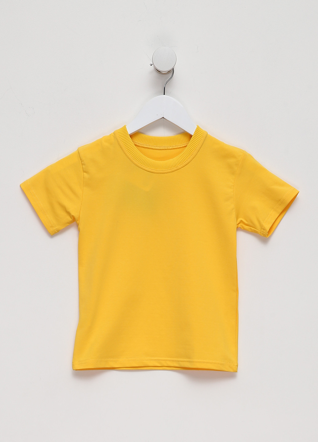 Желтая демисезонная футболка Malta