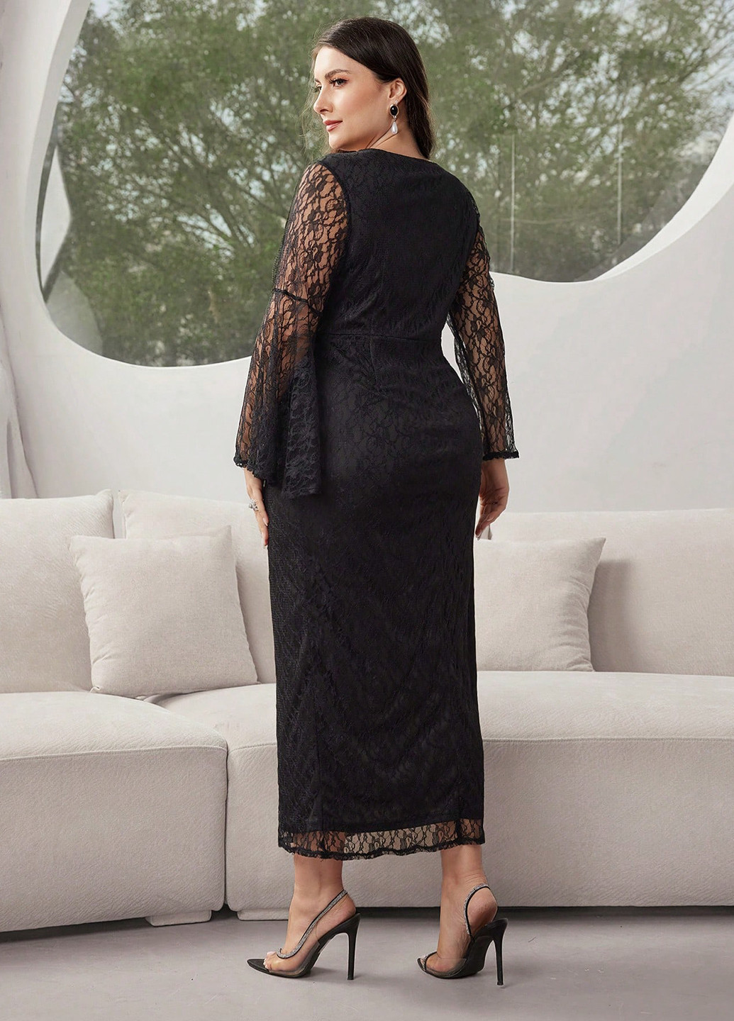 Черное вечернее платье футляр SHEIN однотонное