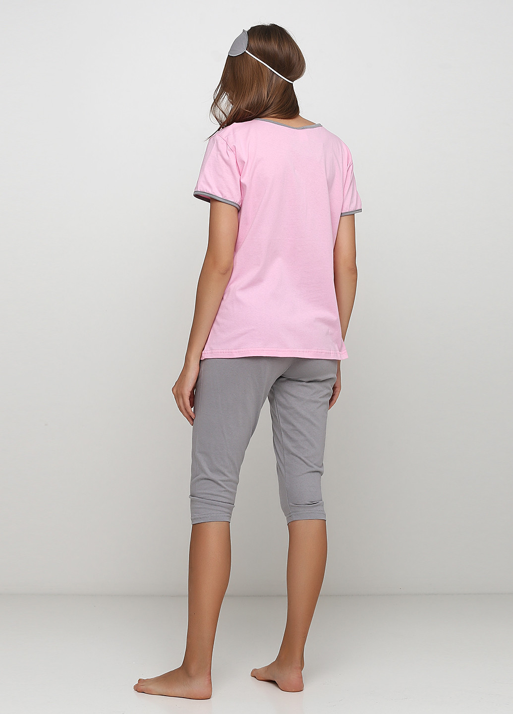 Розовый демисезонный комплект (футболка, бриджи, маска для сна) Трикомир