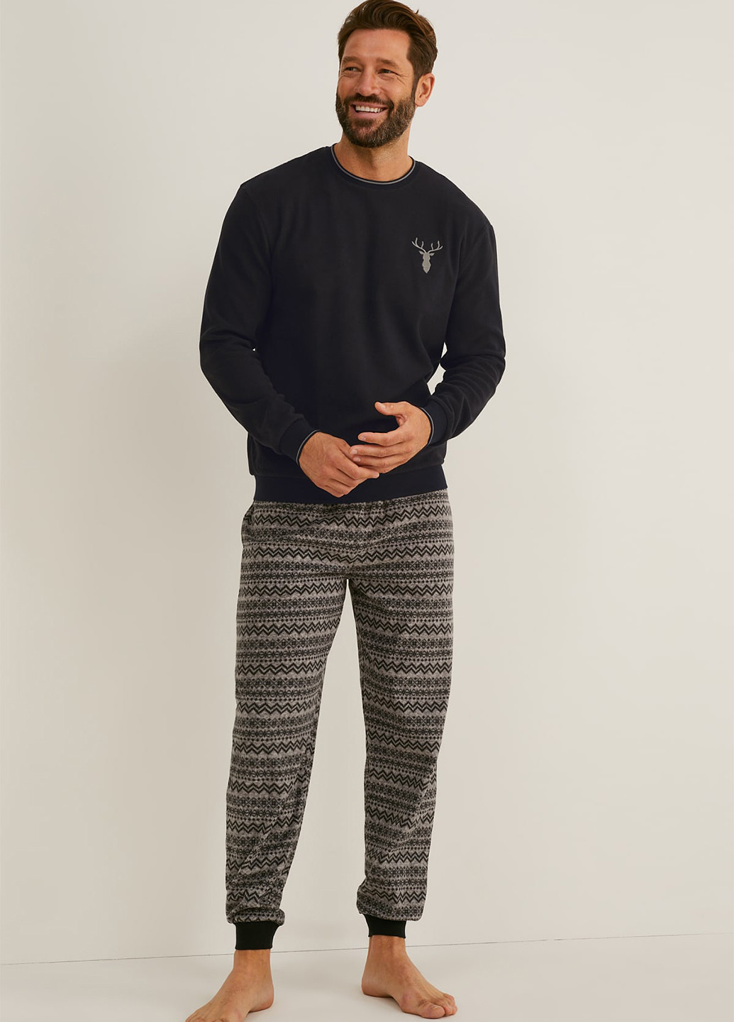 Пижама (свитшот, брюки) C&A свитшот + брюки орнамент чёрная домашняя полиэстер, трикотаж