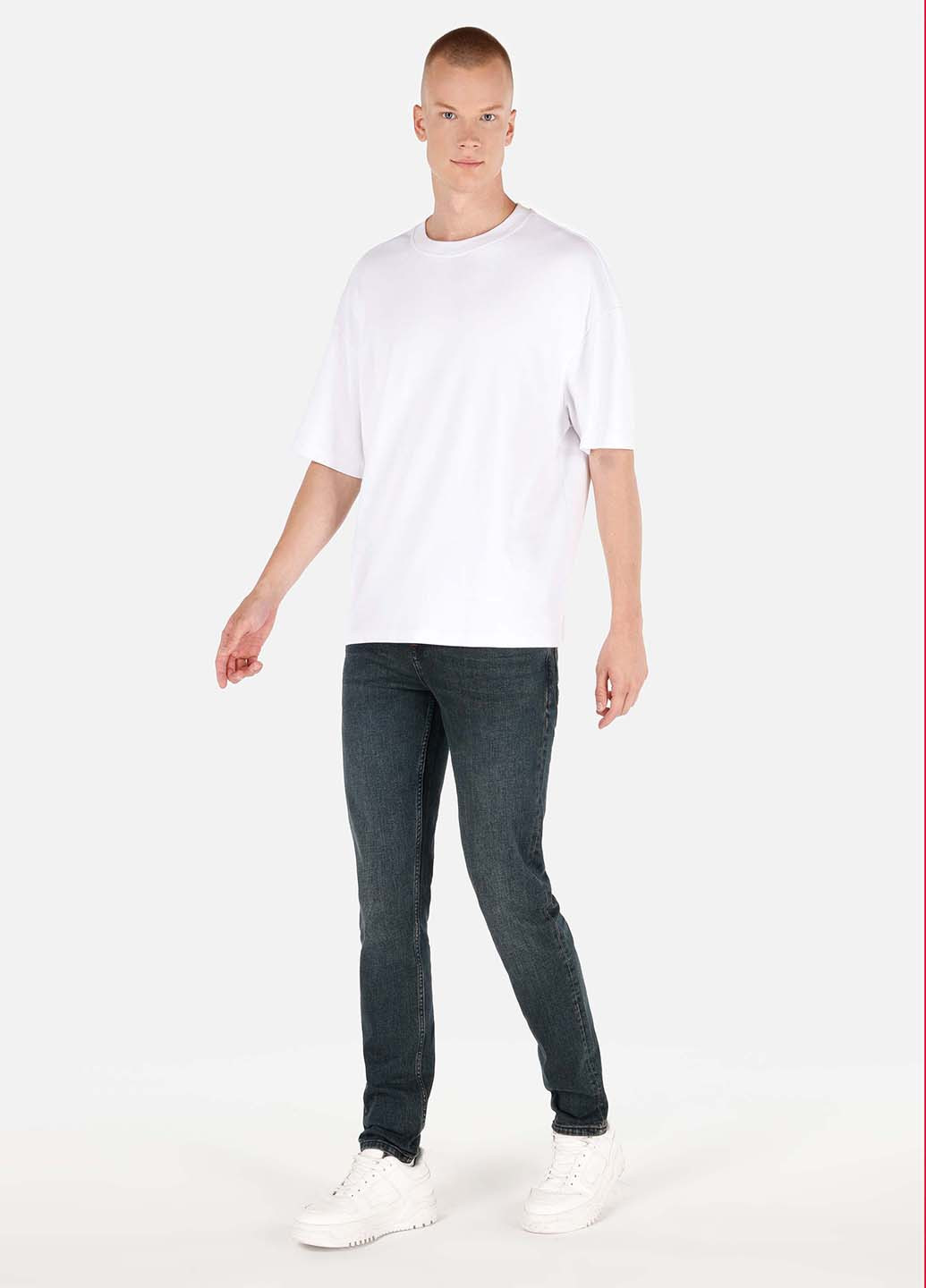 Темно-синие демисезонные прямые джинсы Colin's