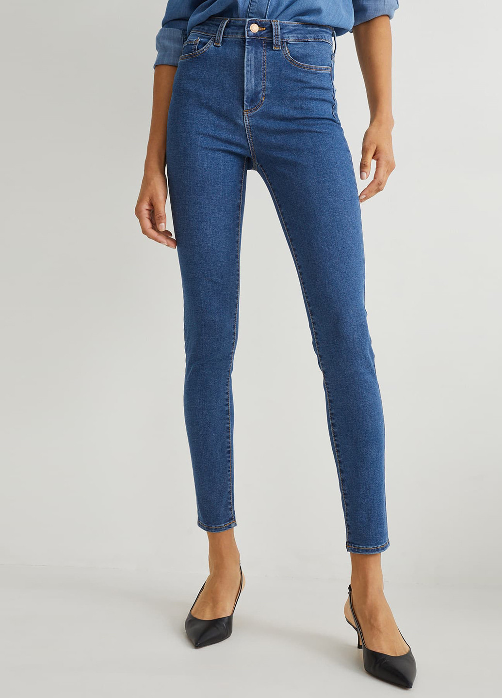 Синие демисезонные джеггинсы C&A