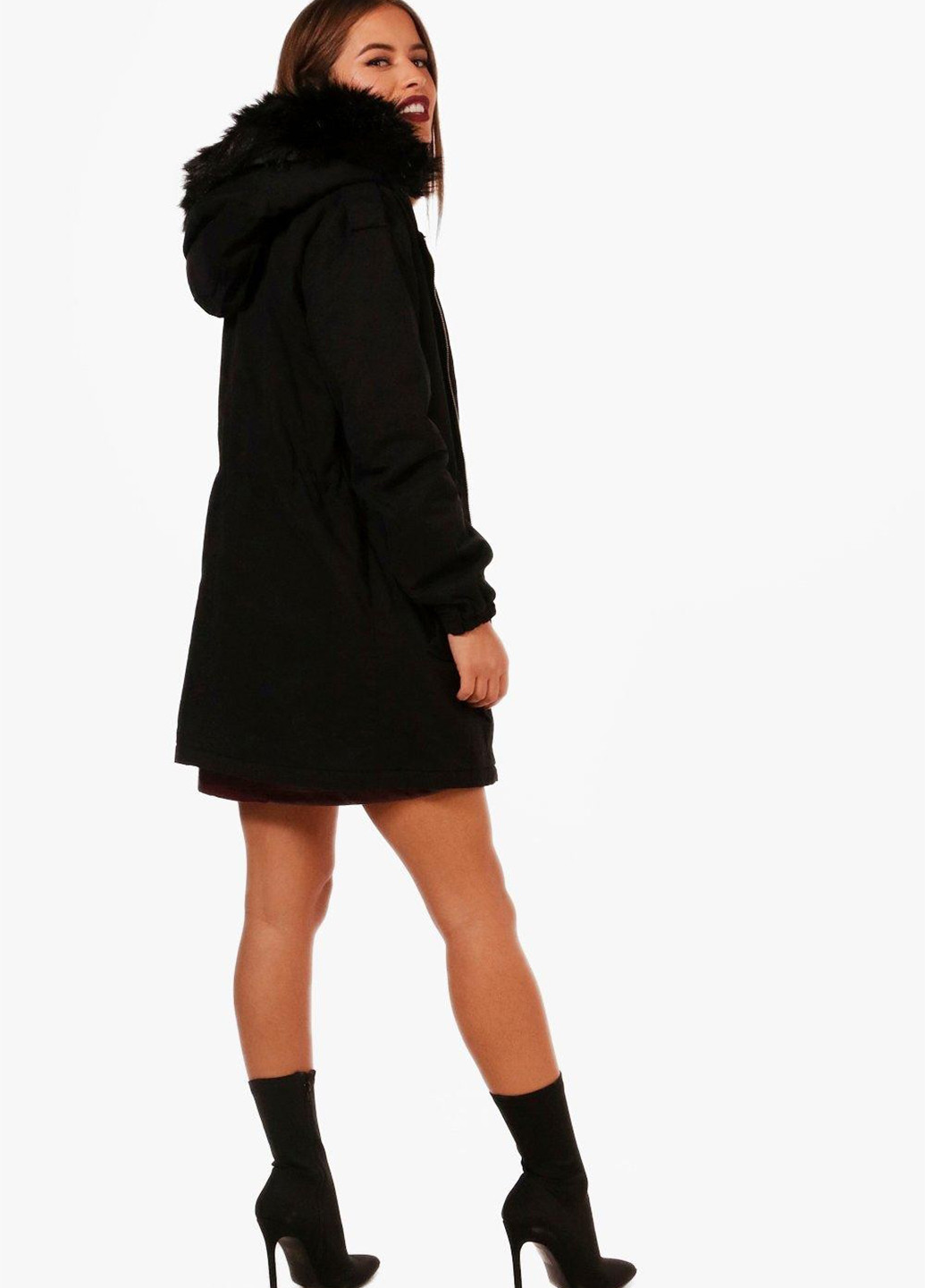 Чорна демісезонна куртка Boohoo