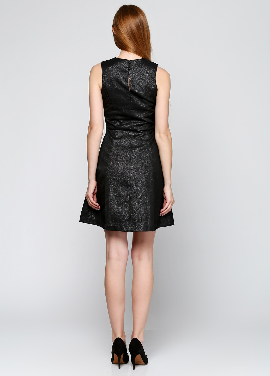 Черное коктейльное платье клеш Vero Moda однотонное