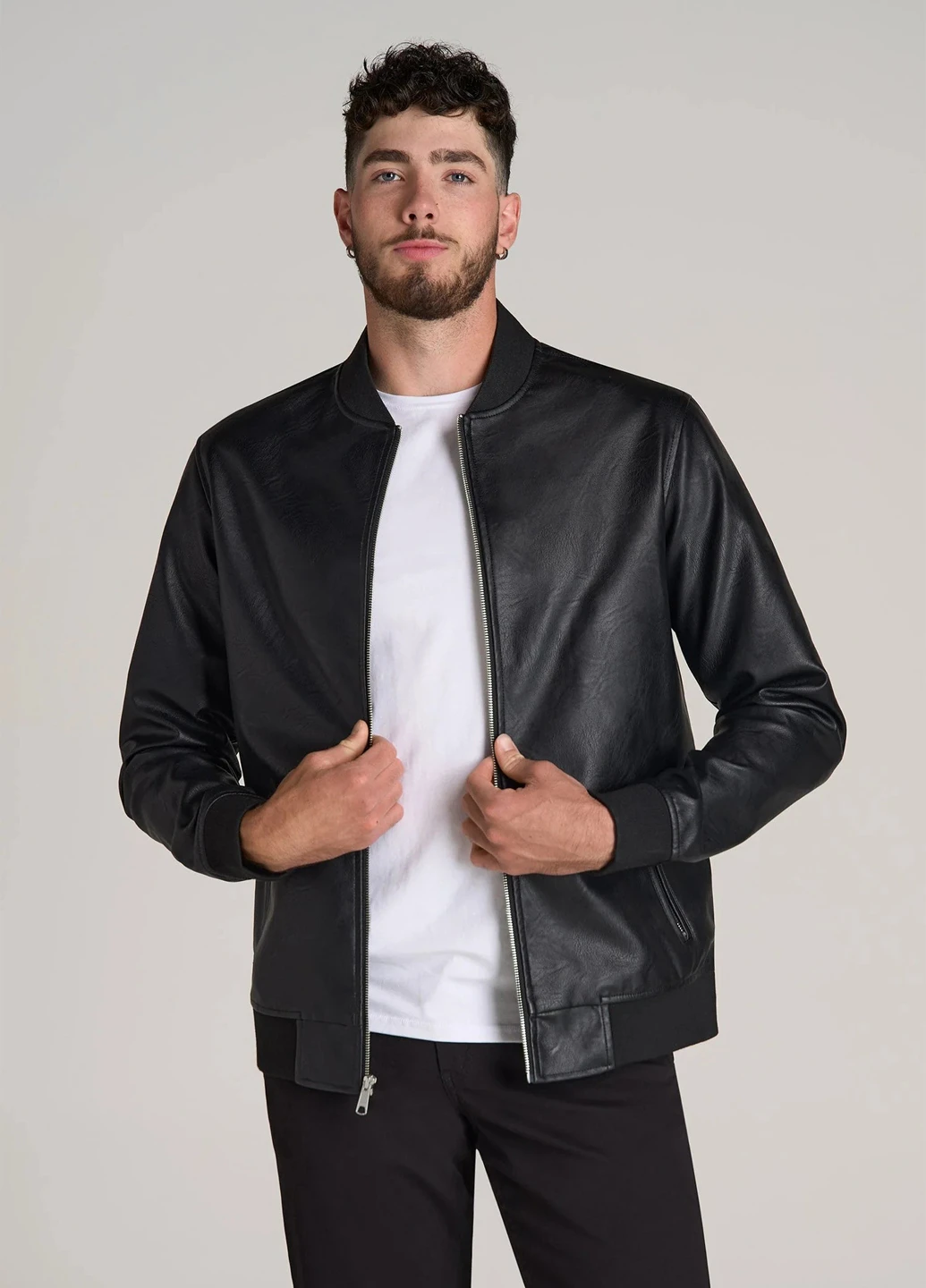 Чорна демісезонна куртка Armani Exchange