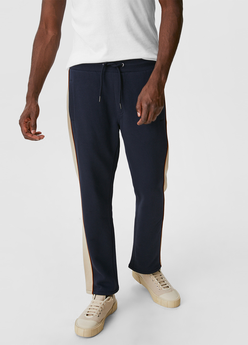 Комбинированные спортивные демисезонные прямые брюки C&A