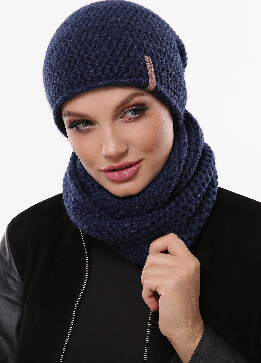 Темно-синий зимний комплект (шапка, шарф-снуд) Sofi