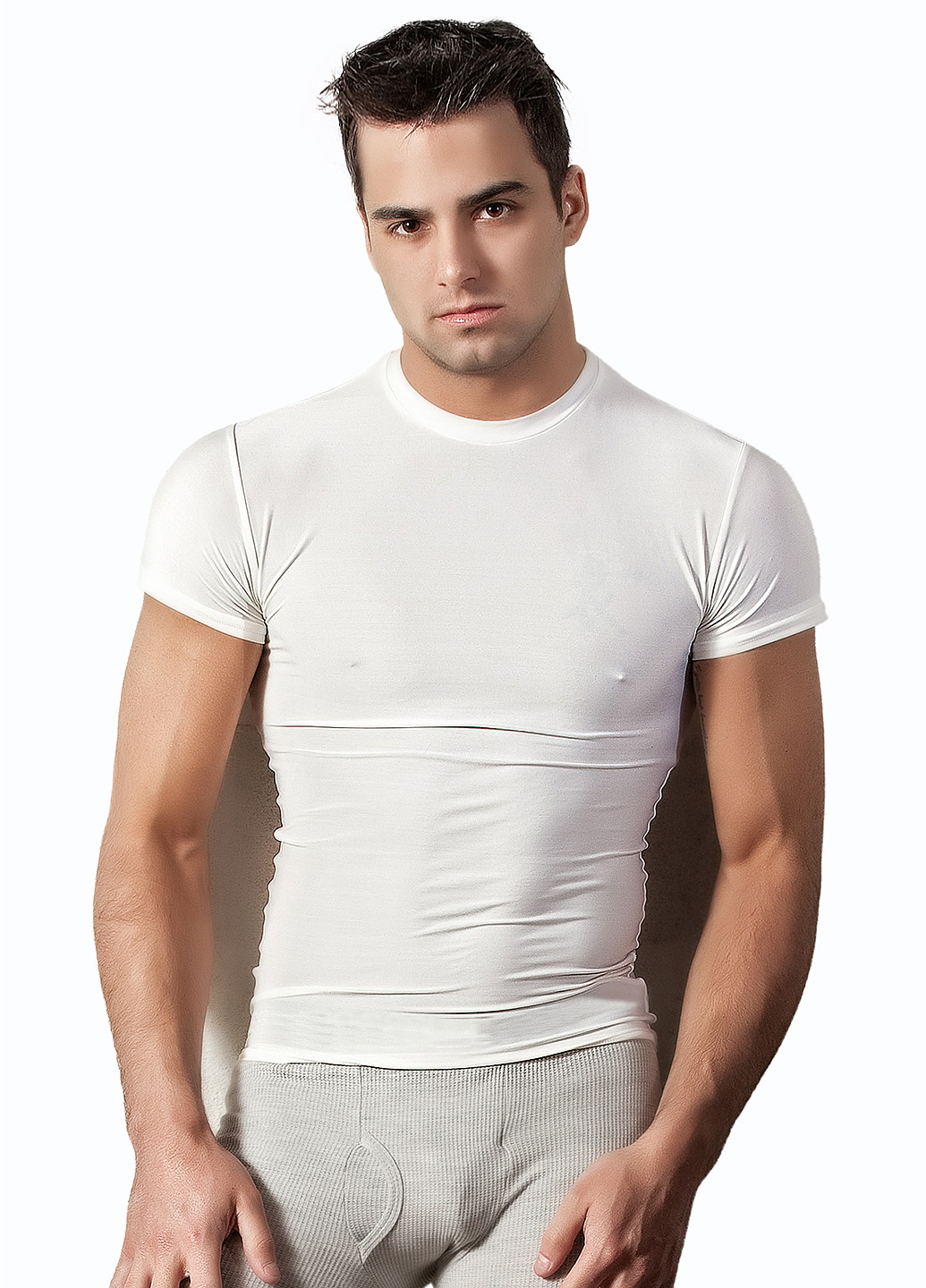 Белая демисезонная футболка Miorre