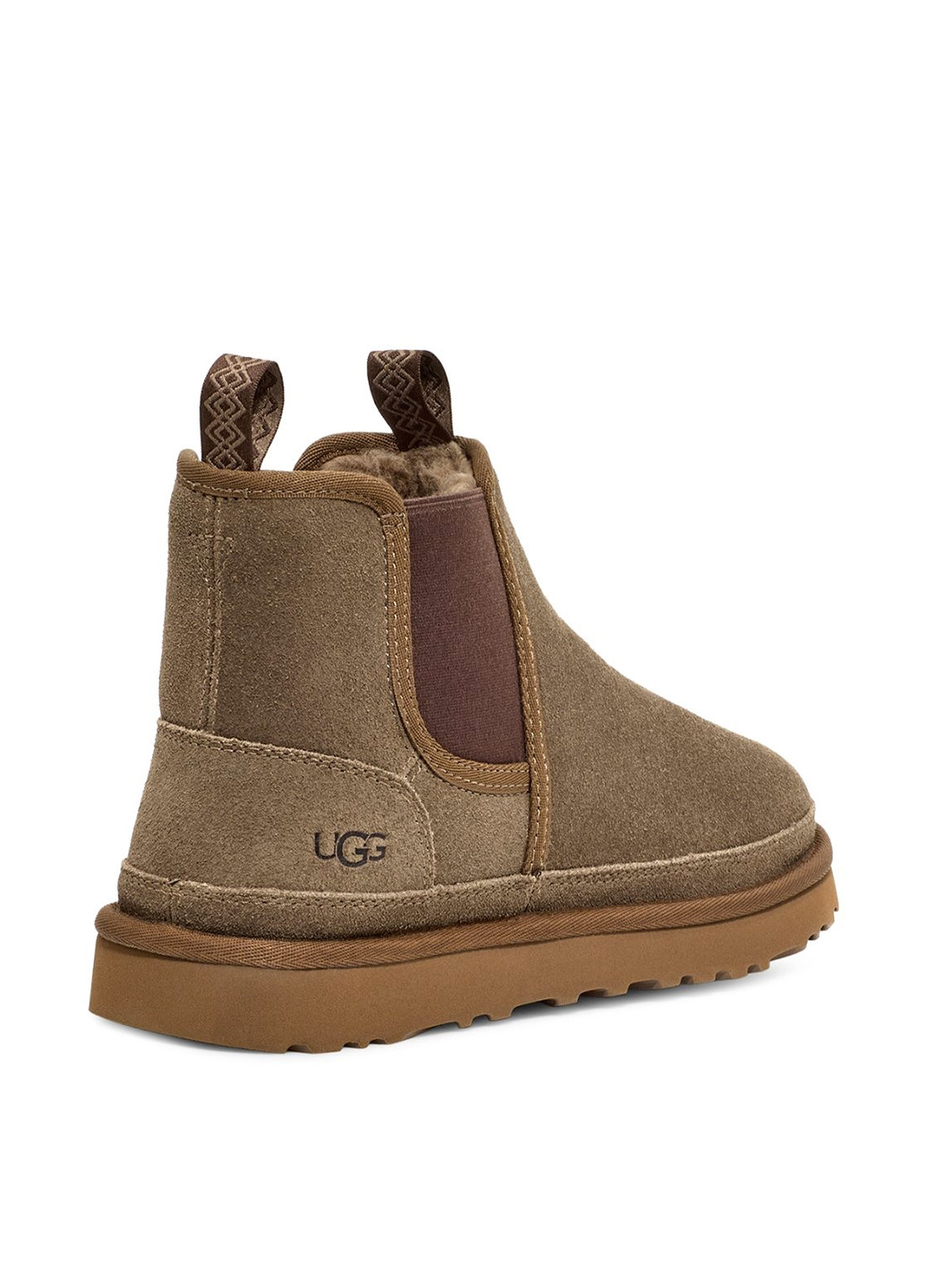 Коричневые зимние ботинки UGG