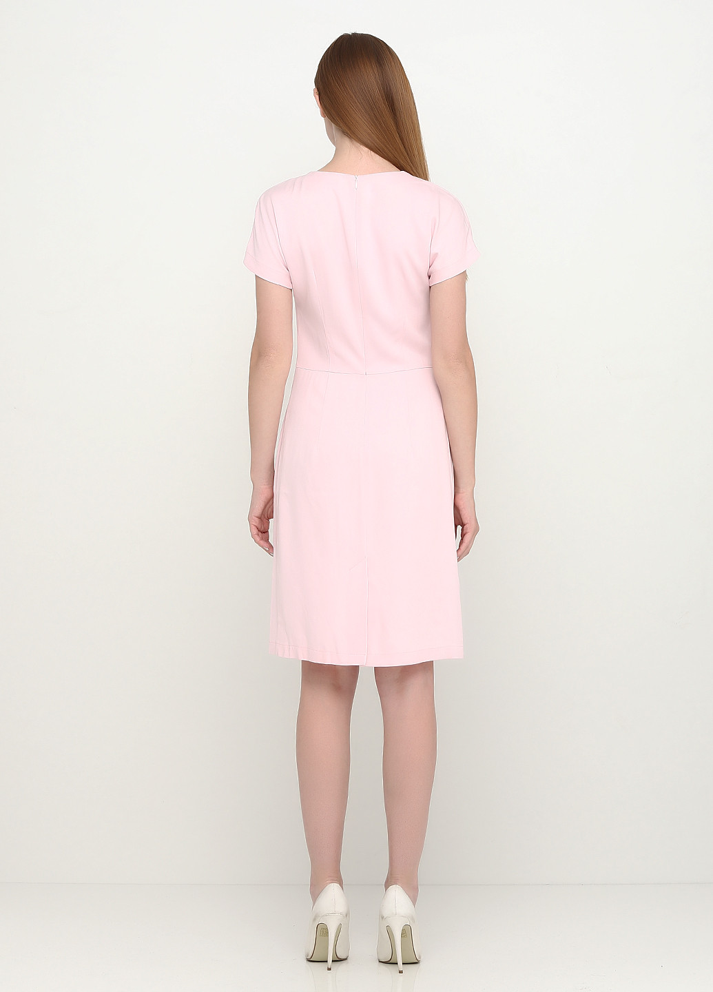 Светло-розовое кэжуал платье Basic Story однотонное