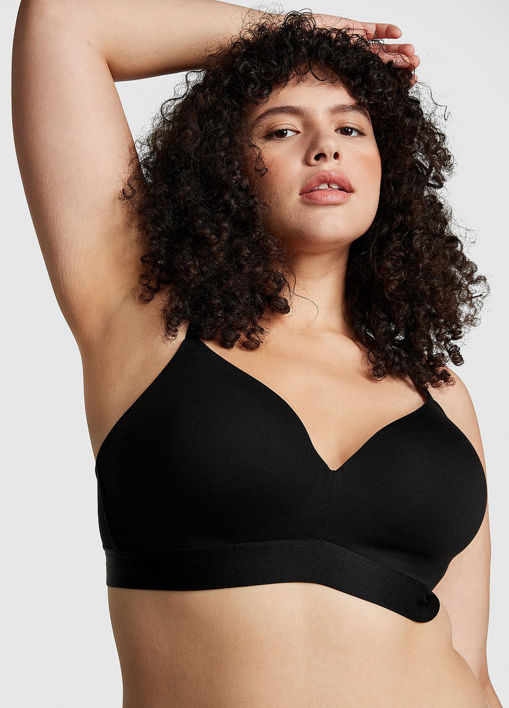 Чорний безшовний бюстгальтер Victoria's Secret без кісточок поліамід