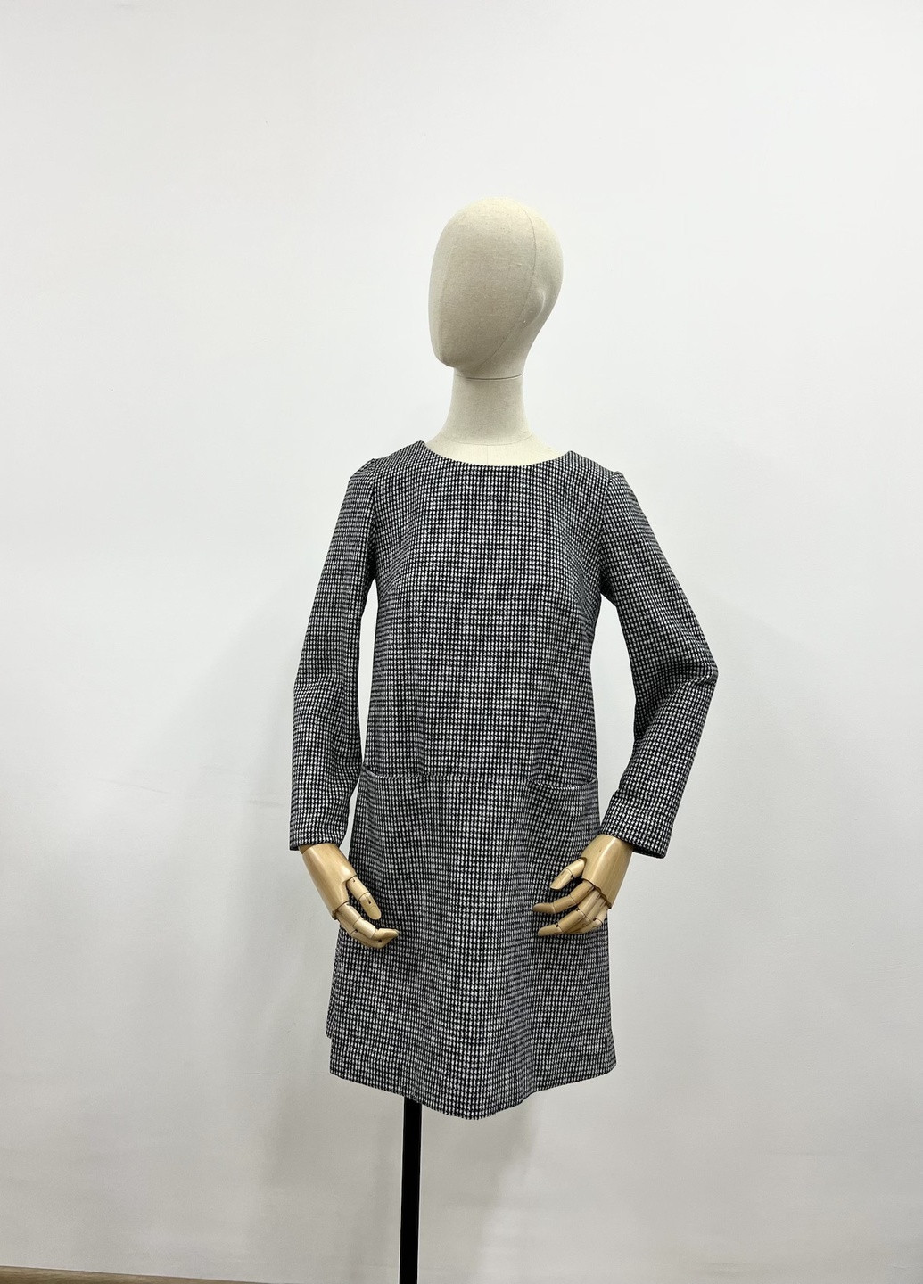 Сіра кежуал сукня тепла Entos з візерунком "гусяча лапка"