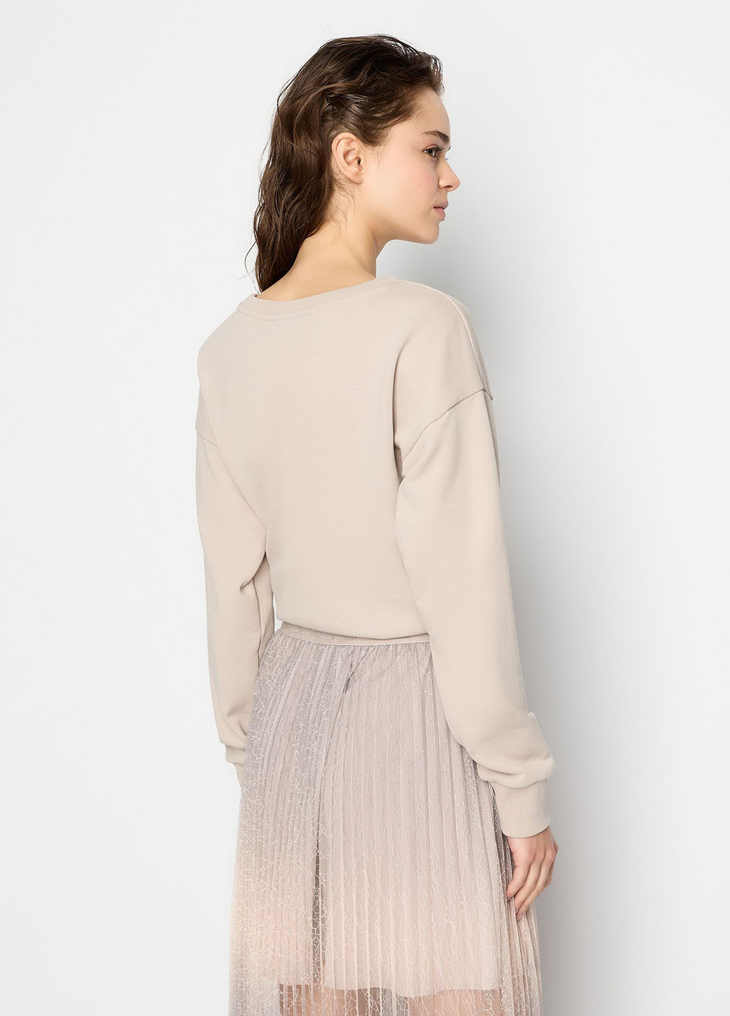 Бежевый свитшот Armani Exchange логотип нашивки (365697287)