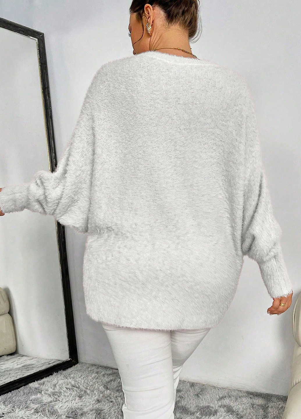 Білий демісезонний пуловер пуловер SHEIN