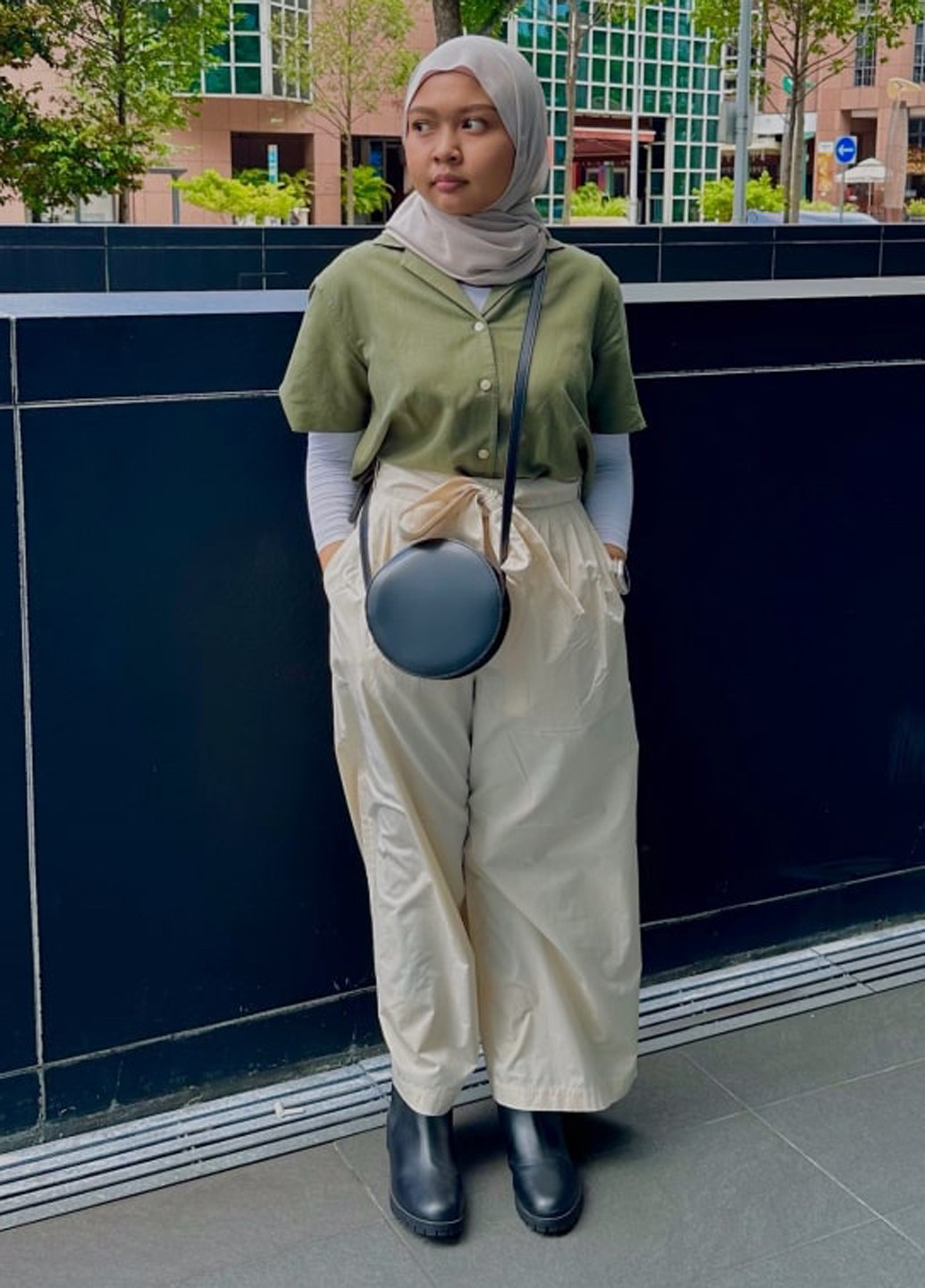 Штани Uniqlo (297414349)