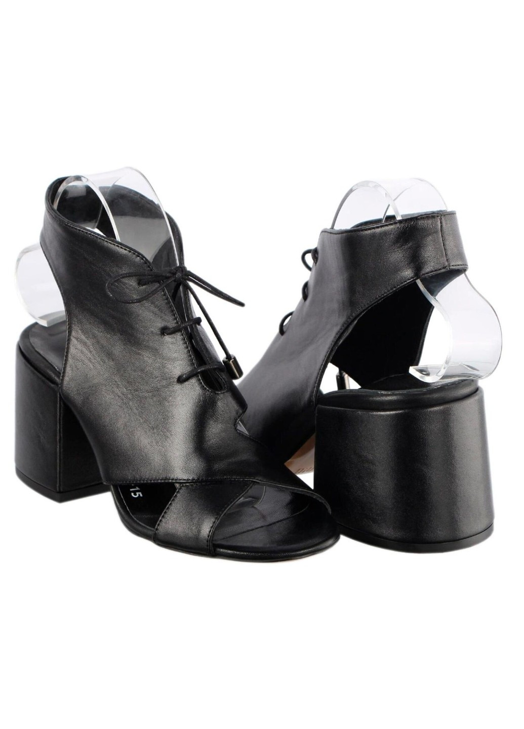 Черные женские босоножки на каблуке 195953, черный, 40, 2999860380330 Tucino на шнурках