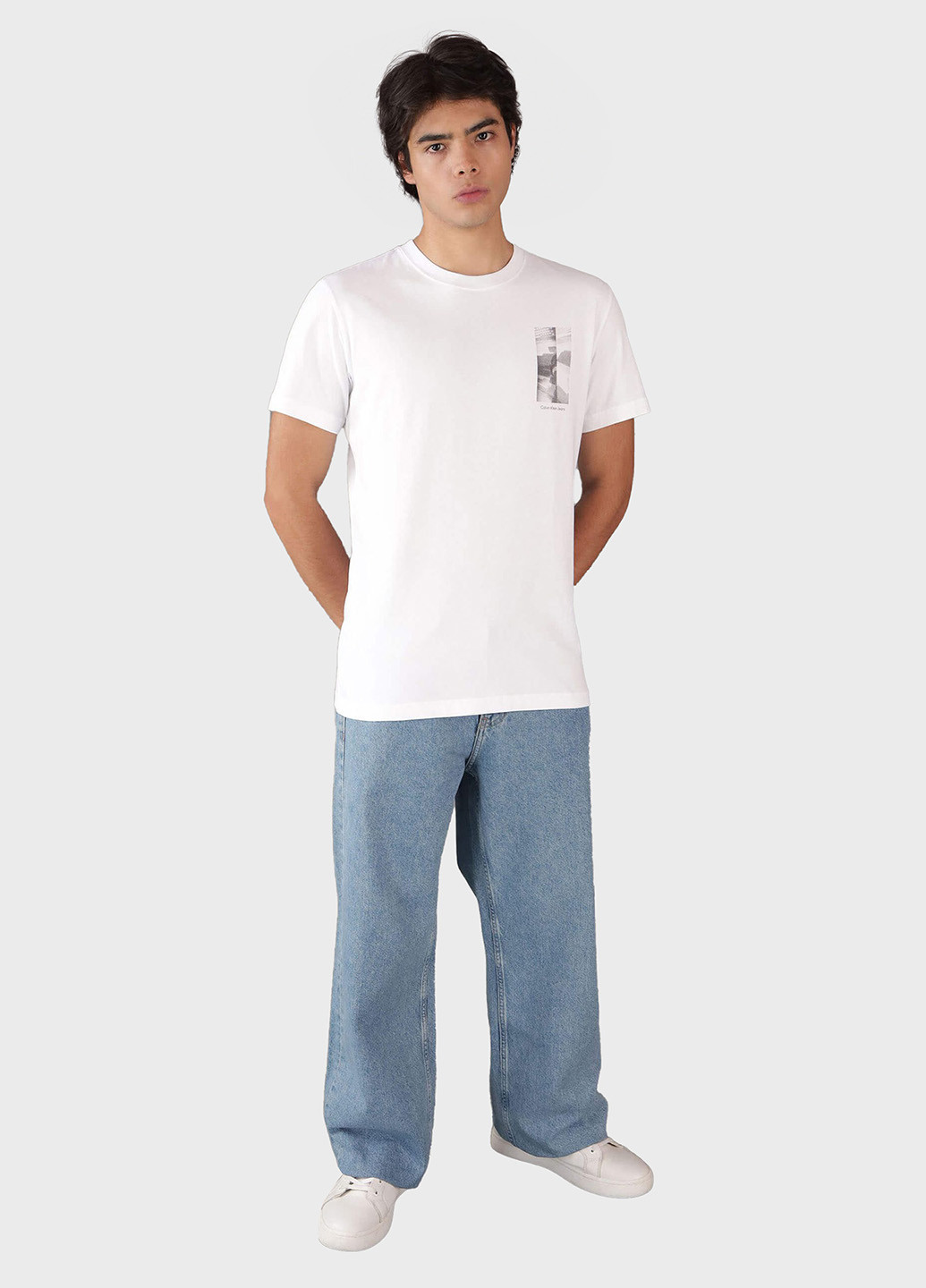 Белая футболка Calvin Klein Jeans
