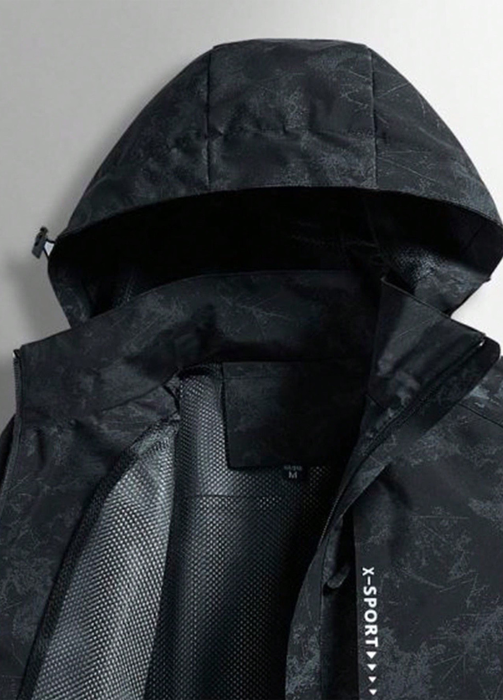 Чорна демісезонна куртка SHEIN