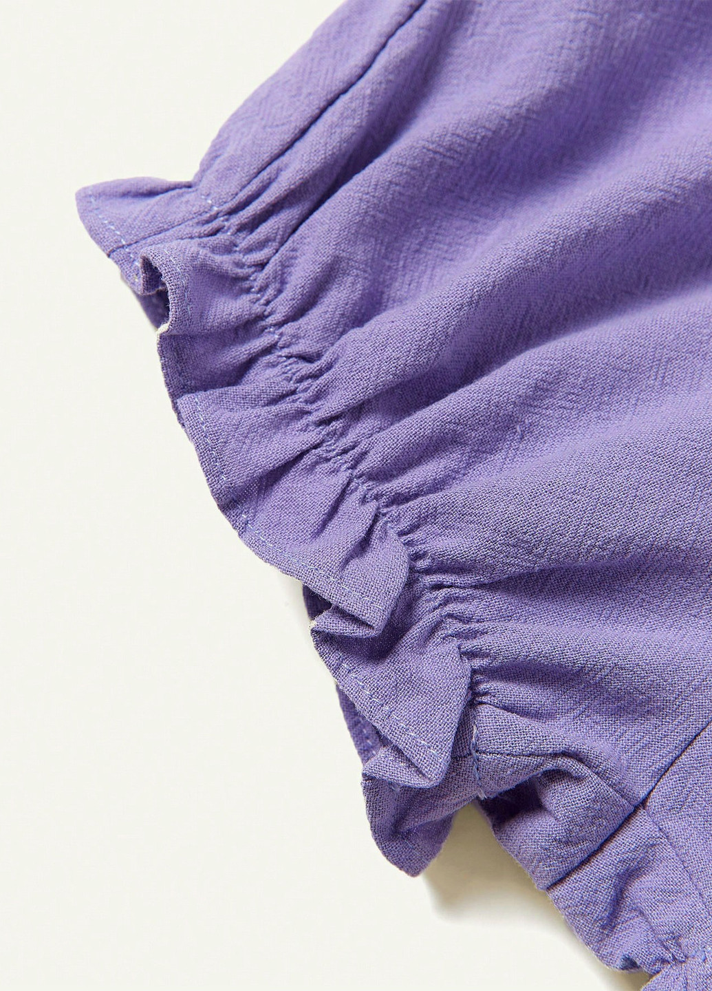 Комбинированный летний костюм (блуза, шорты, повязка) SHEIN