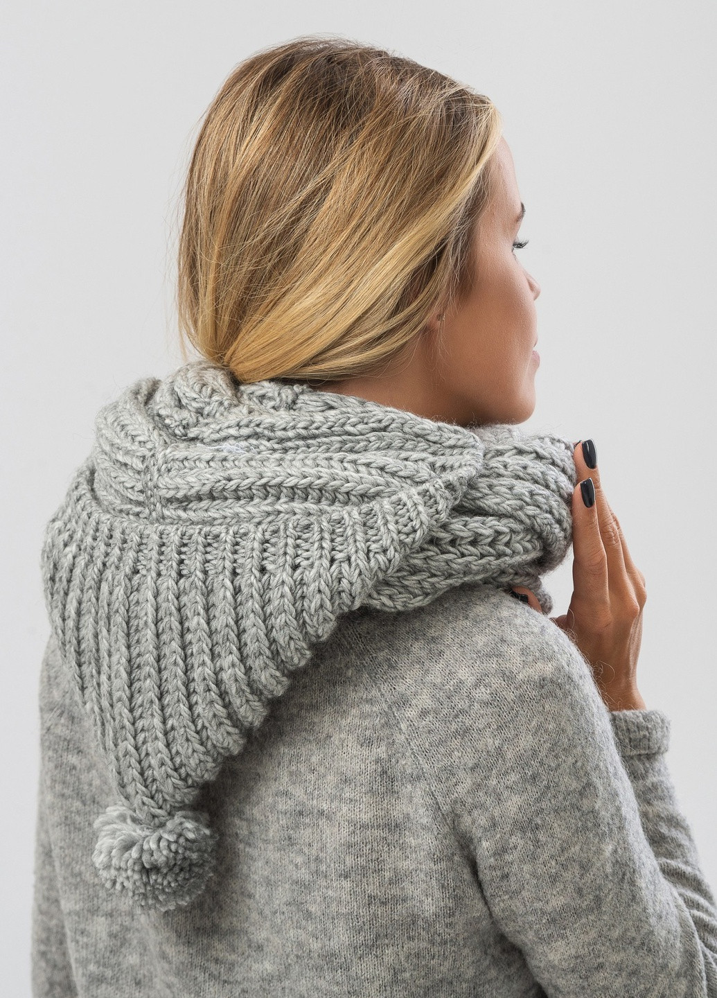 Снуд женский с капюшоном -03 48х30см Светло-серый W-Luxury 9249P (254046383)