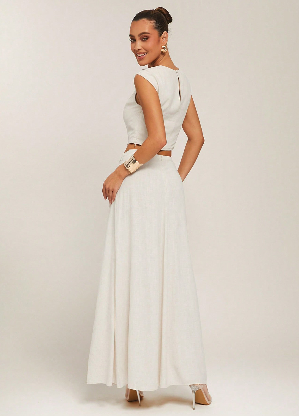 Белая кэжуал однотонная юбка SHEIN клешированная