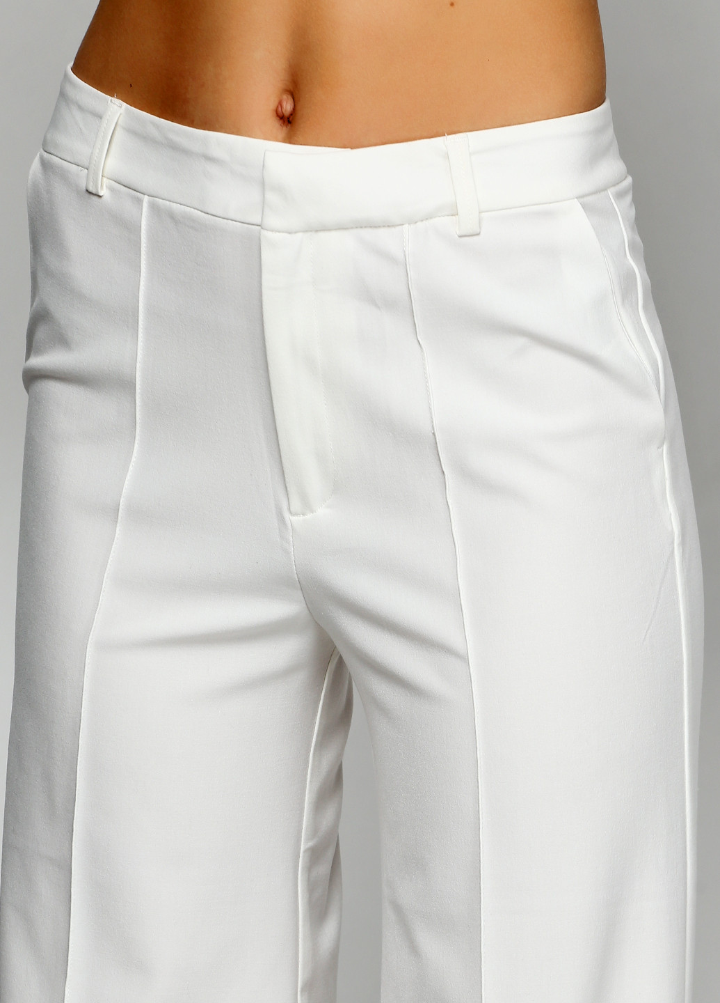 Белые кэжуал летние прямые брюки Stradivarius