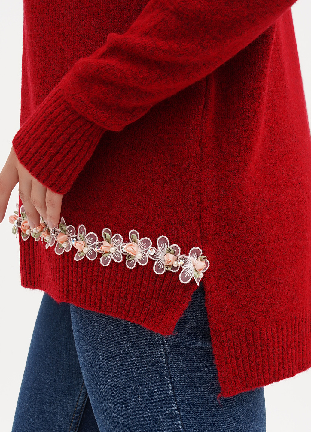 Красный демисезонный пуловер пуловер Sassofono