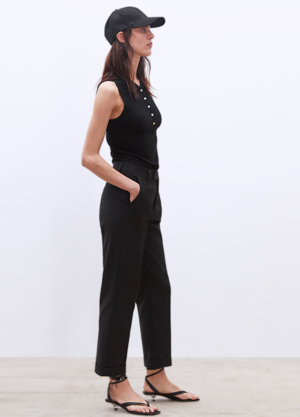 Черные кэжуал демисезонные классические брюки Zara
