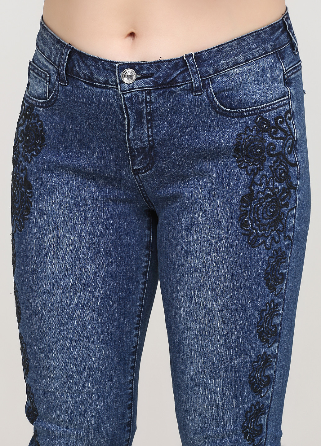 Темно-синие демисезонные зауженные джинсы Heine
