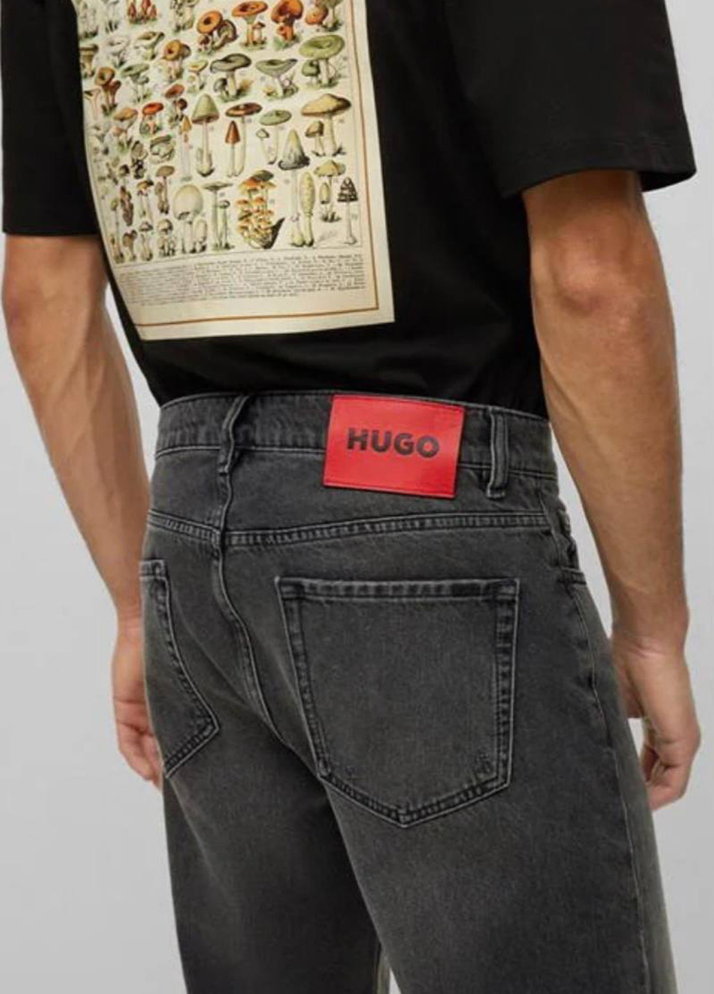 Черные демисезонные укороченные джинсы Hugo