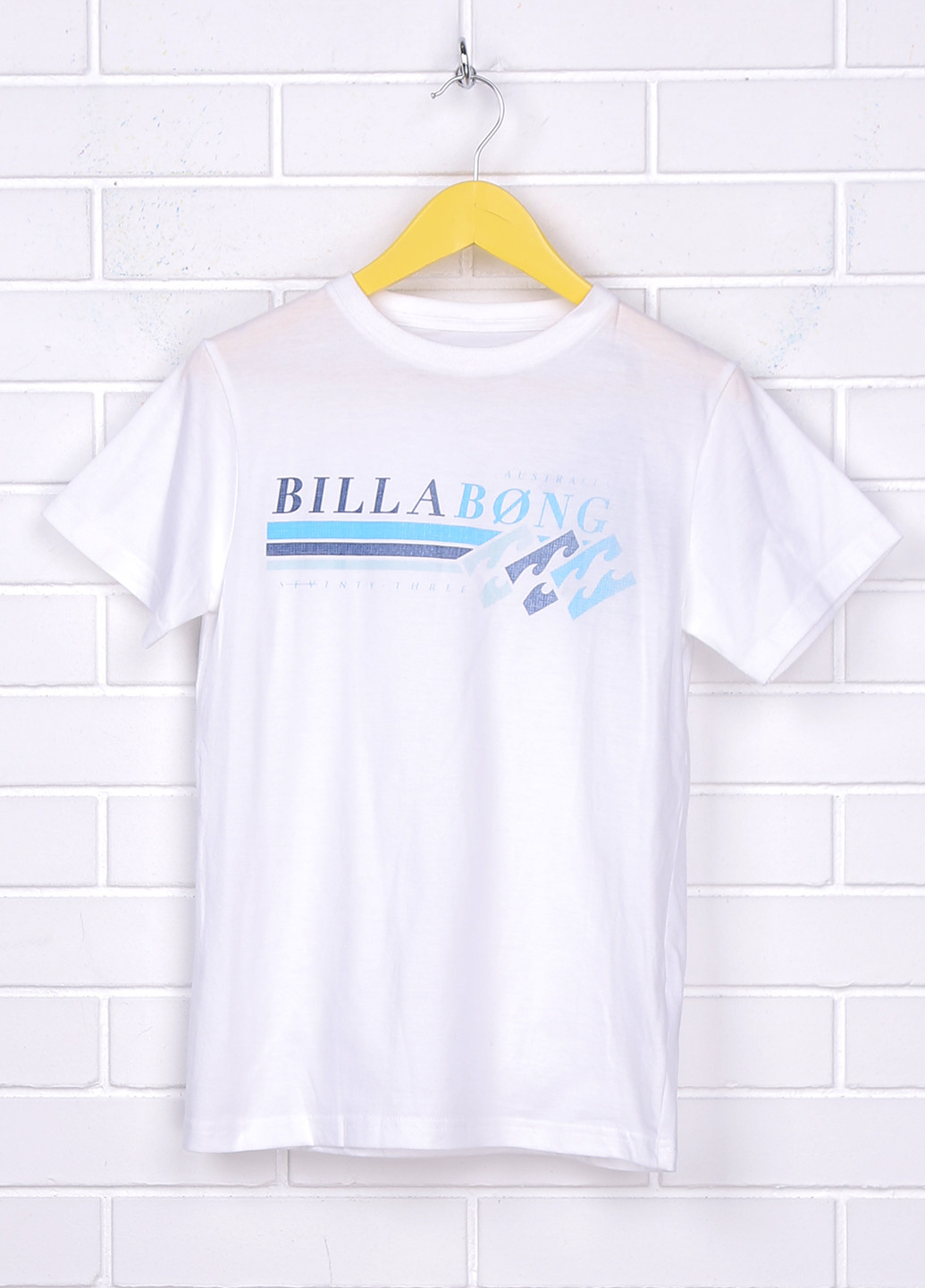 Белая летняя футболка с коротким рукавом Billabong