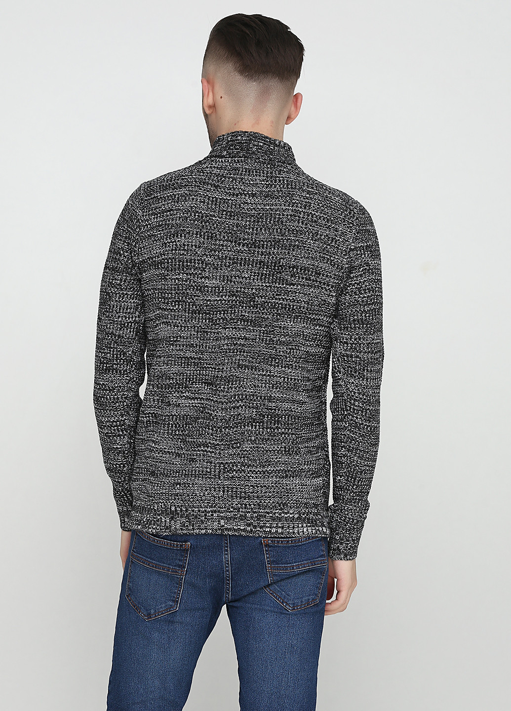Серый зимний свитер Calliope