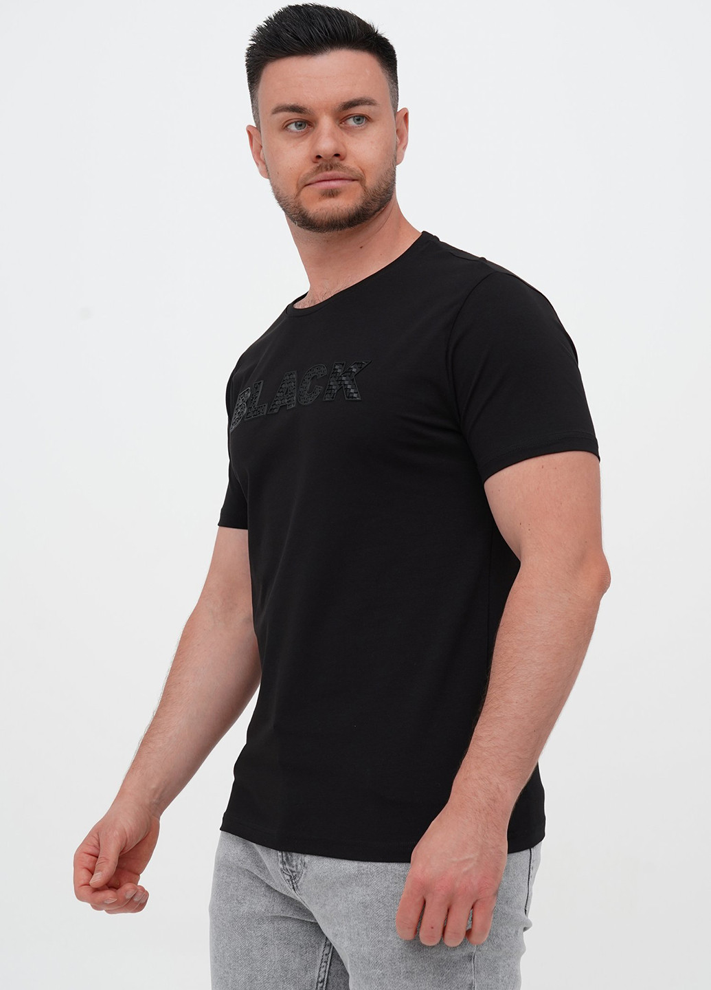 Черная футболка Trend Collection