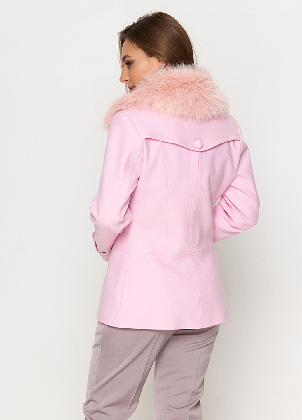 Розовое демисезонное Пальто на пуговицах Sellin