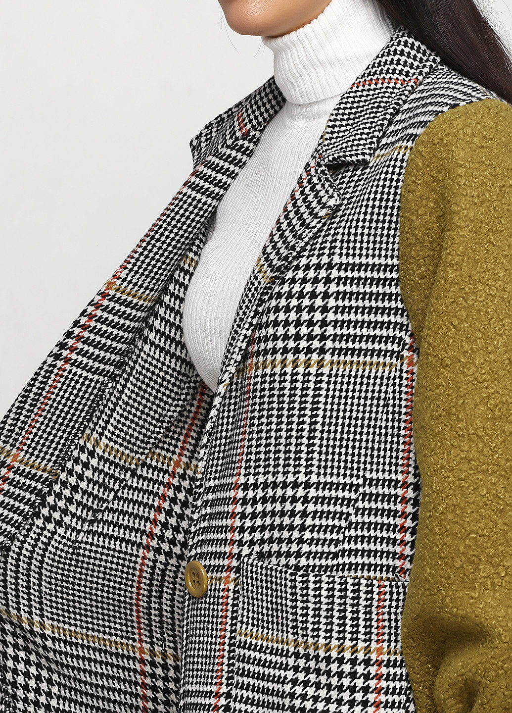 Оливковое демисезонное Пальто Y-TWO