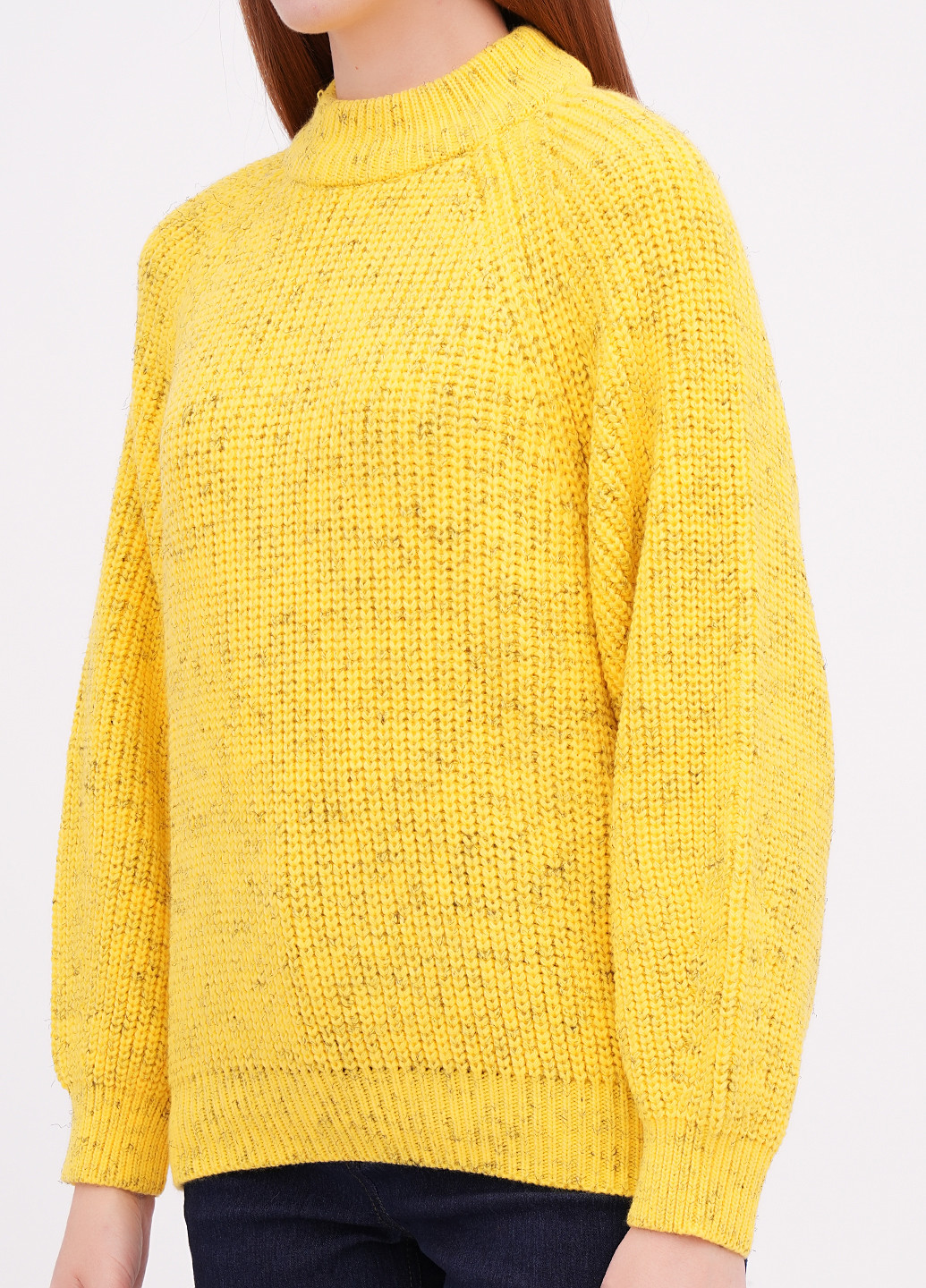 Желтый зимний свитер EQUILIBRI