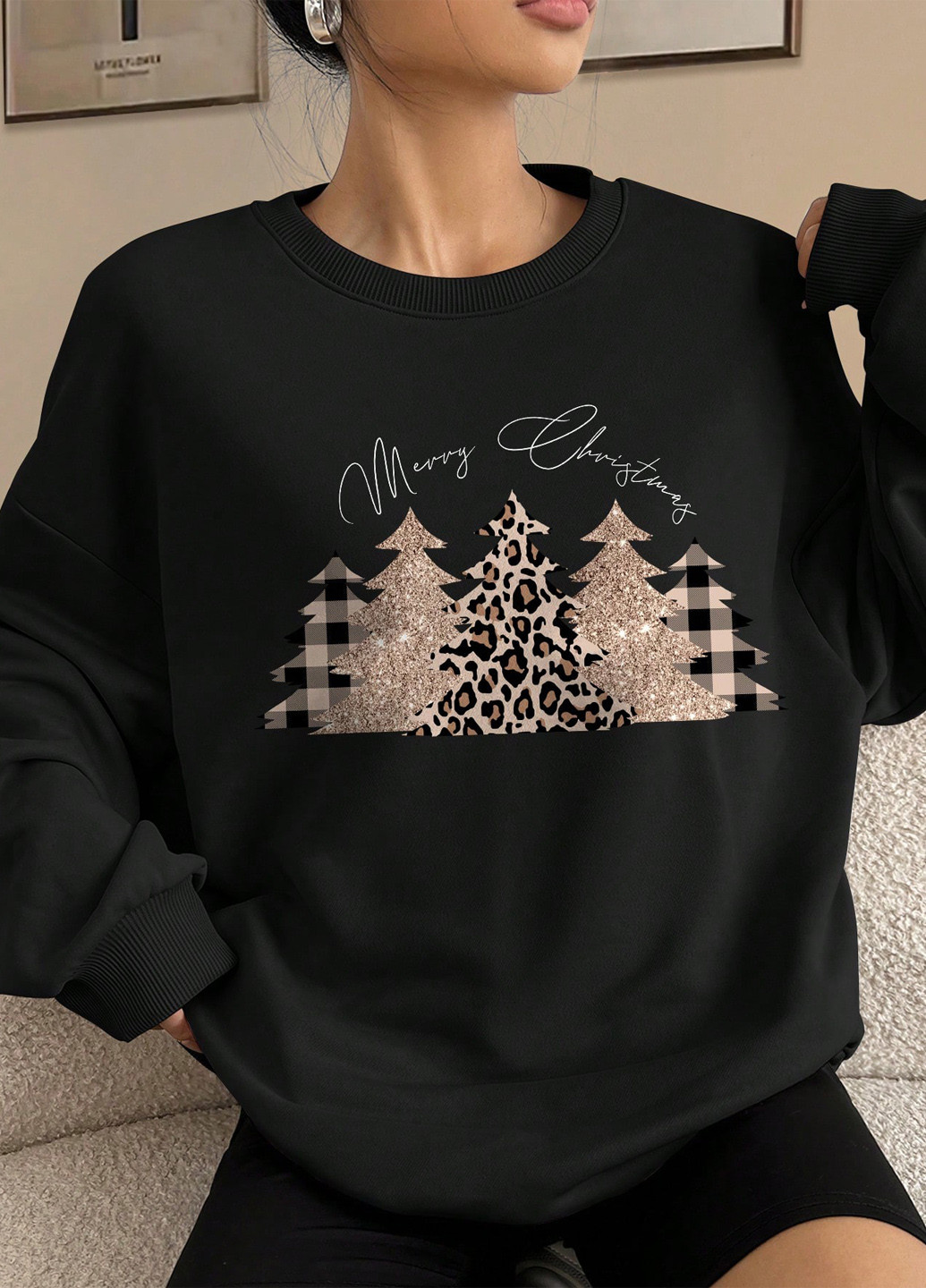 Чорний світшот SHEIN новорічний без декору (352938567)