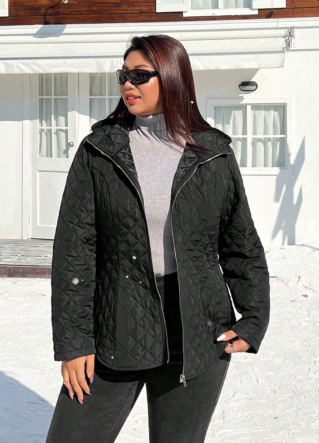 Черная зимняя куртка SHEIN