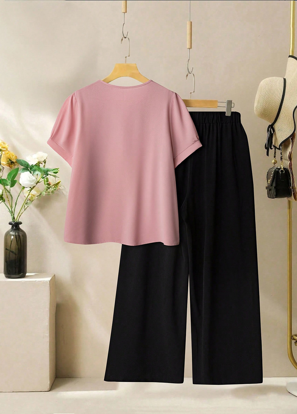 Комбінований літній комплект (блуза, штани) SHEIN