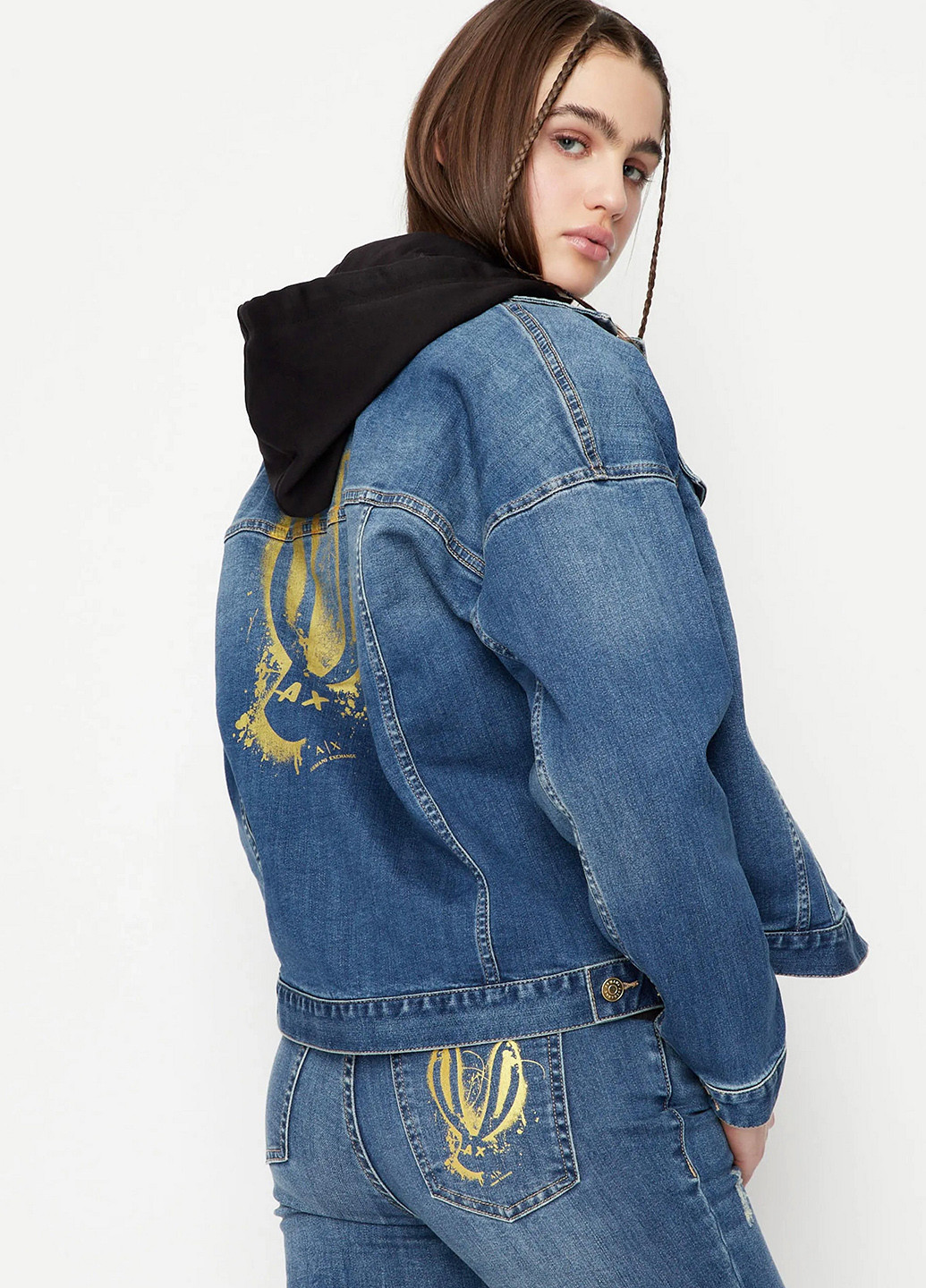 Синяя демисезонная куртка Armani Exchange