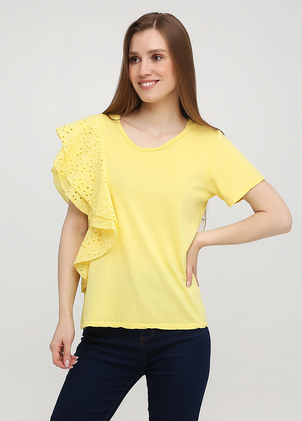 Желтая летняя футболка Naiif