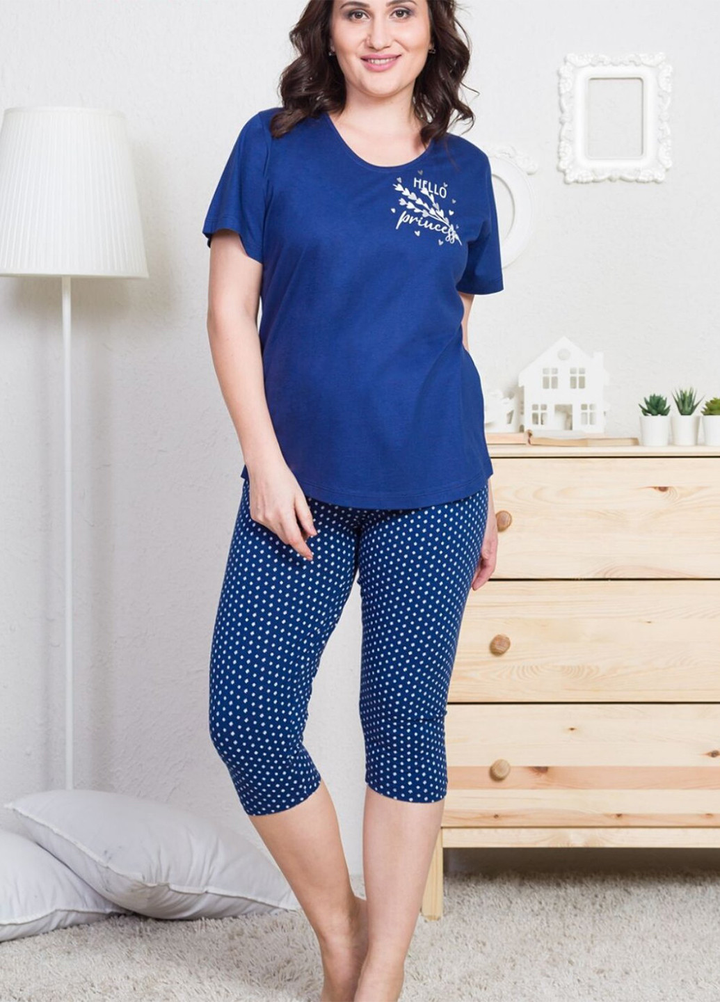 Синий демисезонный комплект (футболка, бриджи) Vienetta