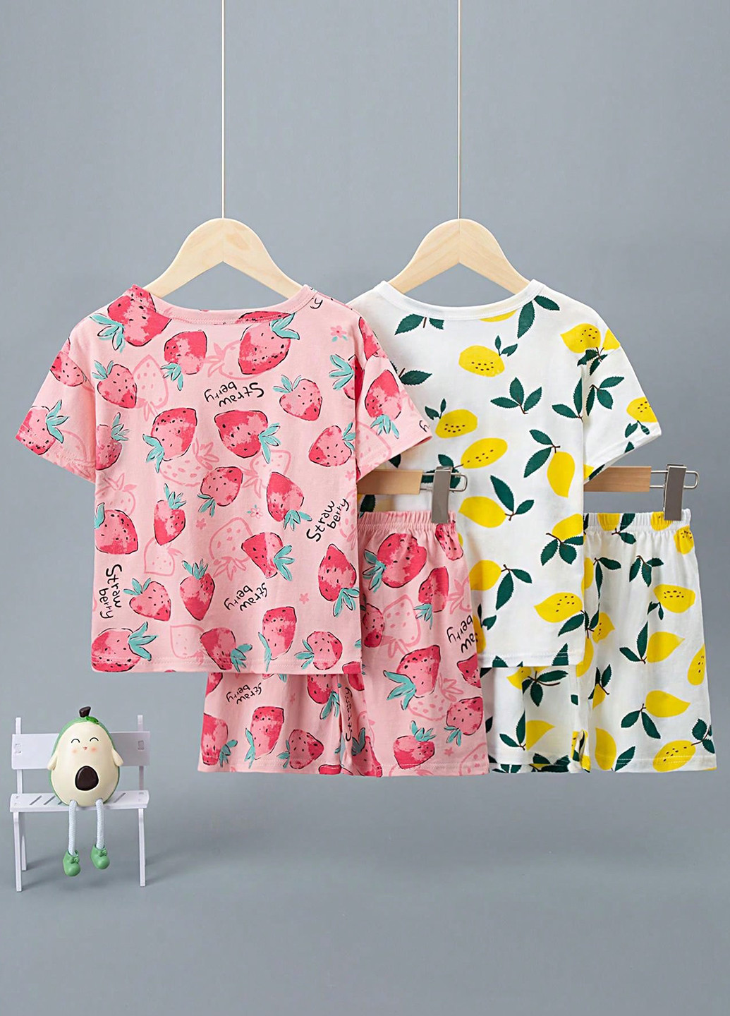 Комбинированная всесезон пижама (футболка, шорты) футболка + шорты SHEIN