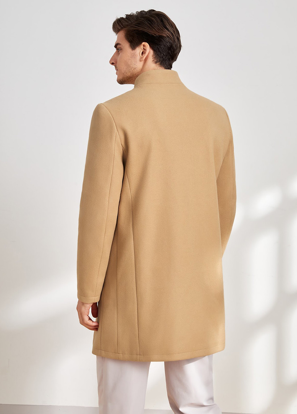 Бежевое демисезонное Пальто однобортное SHEIN