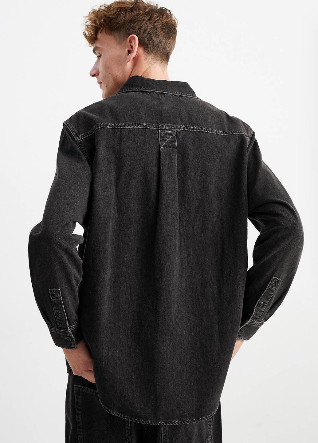 Темно-серая кэжуал, джинсовая рубашка однотонная C&A