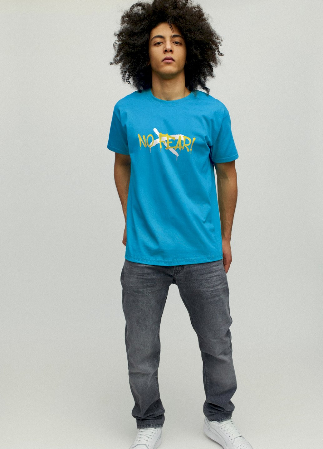 Светло-синяя футболка мужская YAPPI