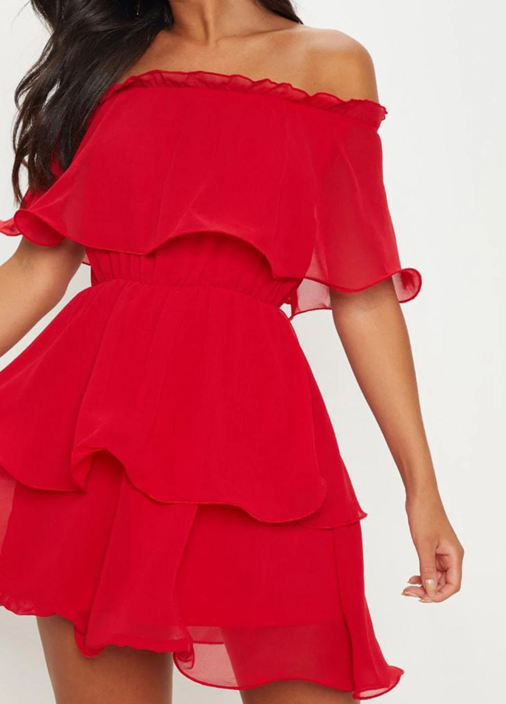 Червона кежуал сукня з відкритими плечима PrettyLittleThing однотонна