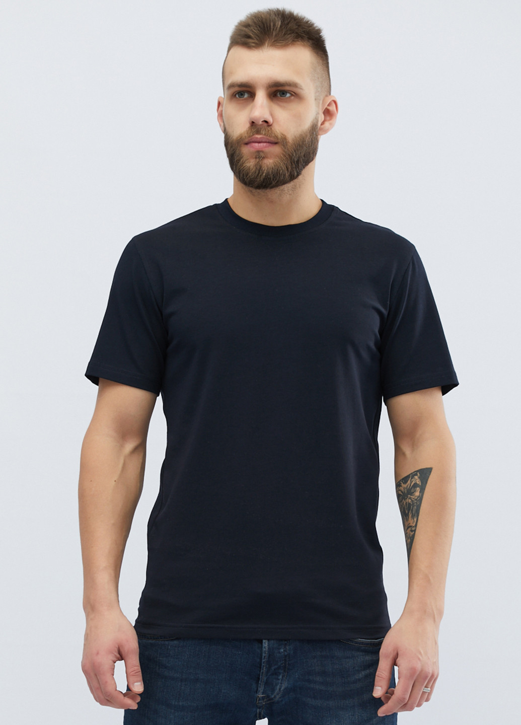 Темно-синяя футболка Carica
