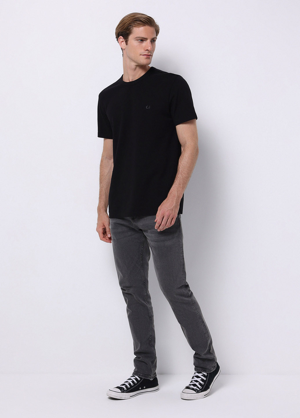 Черные демисезонные прямые джинсы Colin's