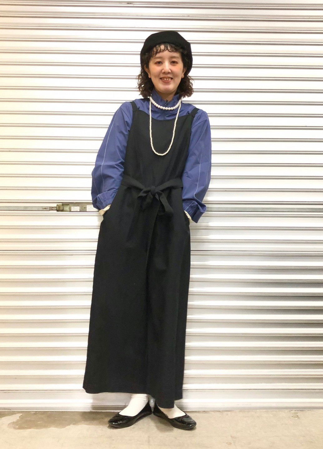 Комбинезон Uniqlo комбинезон-брюки однотонный чёрный кэжуал лен, вискоза